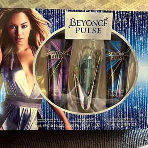 Beyoncé pules perfume set